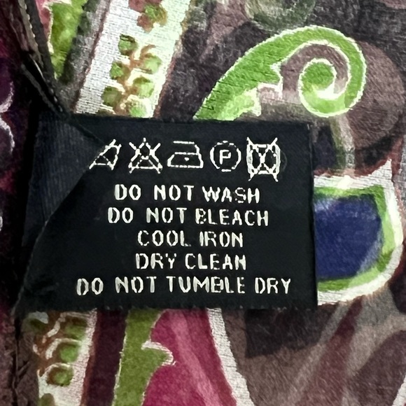 🎉Host Pick 🎉Etro Silk Scarf - Picture 6 of 6